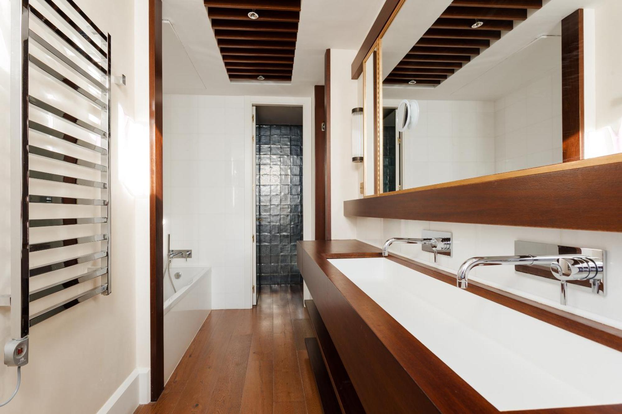 ברצלונה Do Placa Reial Powered By Sonder חדר תמונה Bathroom