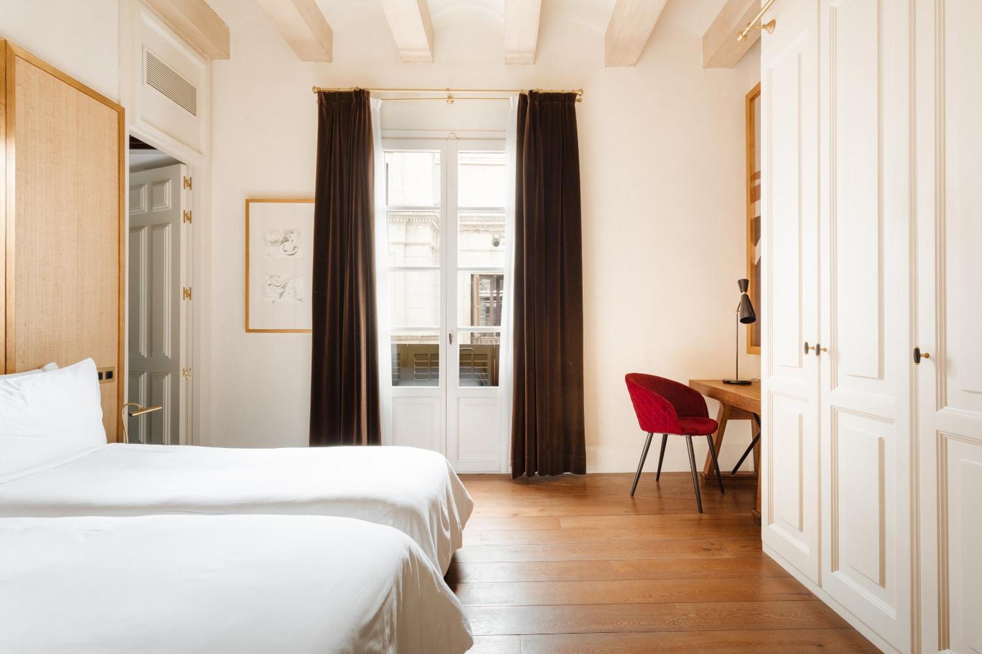 ברצלונה Do Placa Reial Powered By Sonder חדר תמונה A room at Hotel 1728