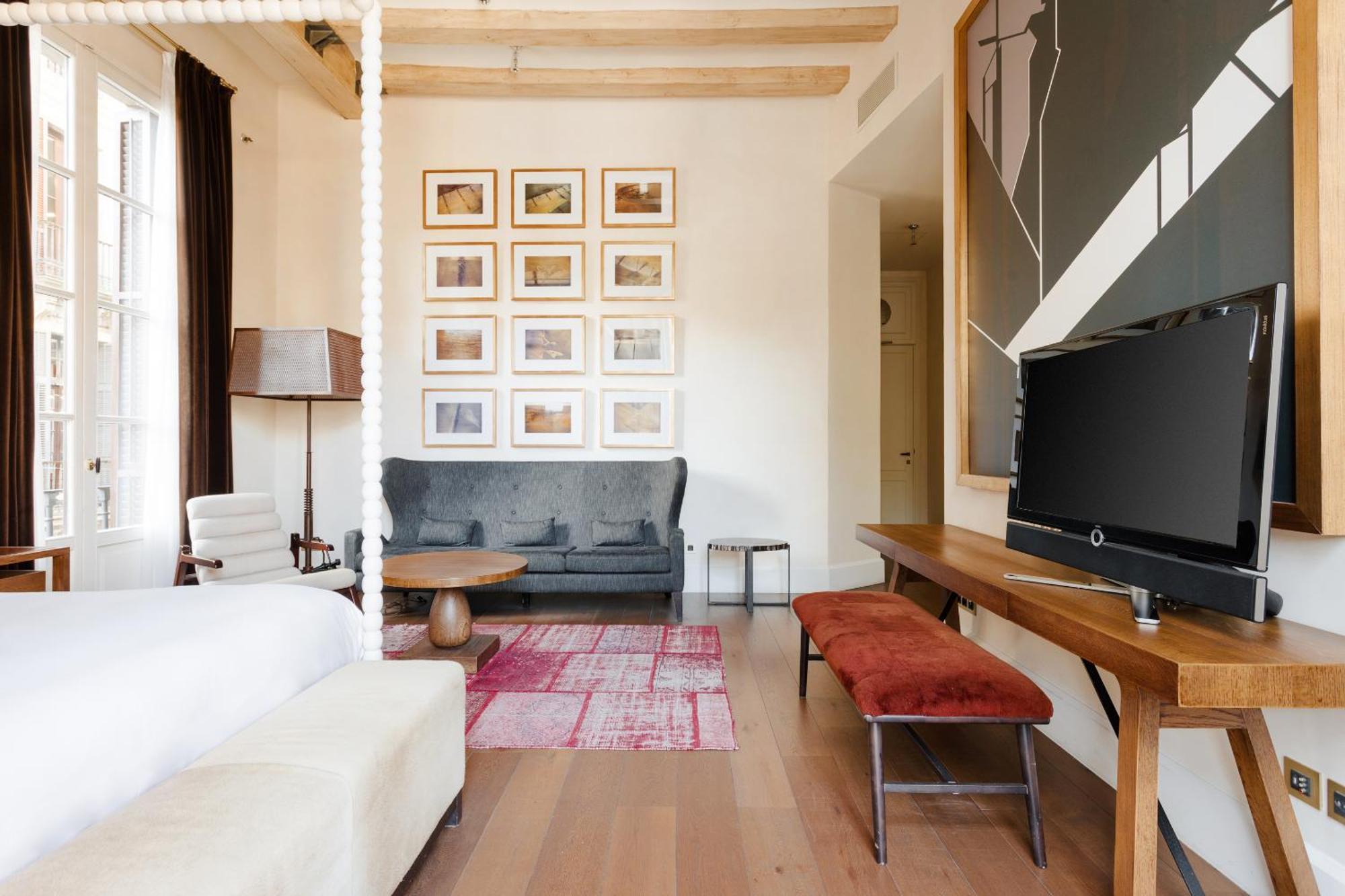 ברצלונה Do Placa Reial Powered By Sonder חדר תמונה A room at the Hotel Commonwealth
